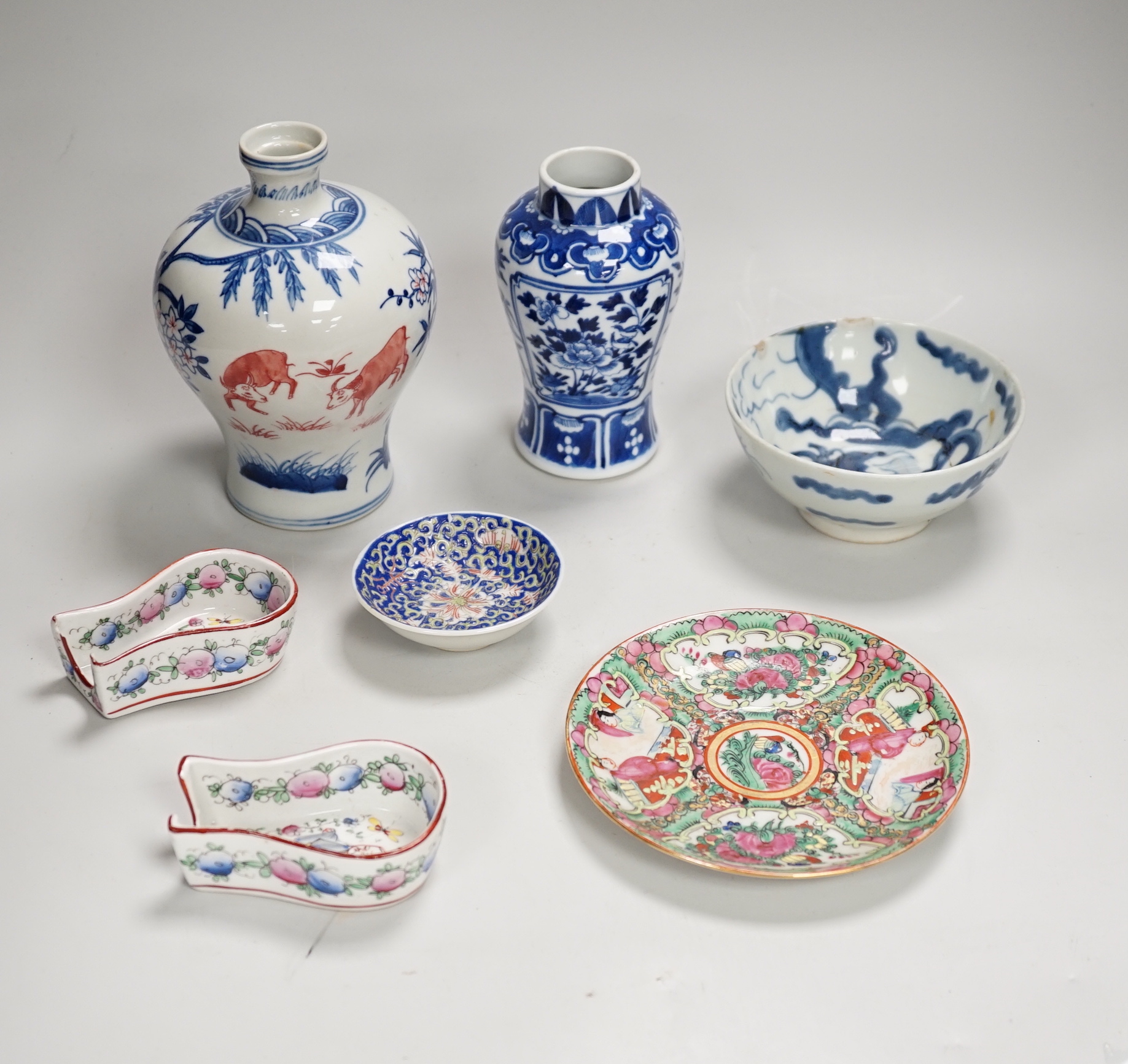 Chinese ceramics including a blue and white vase and bowl, the largest 16cm high
